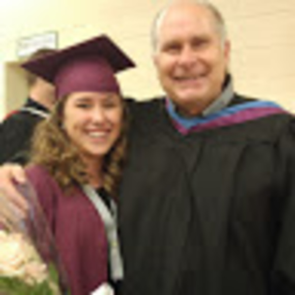 Meet your Posher, Alisha - Picture 1 of 1